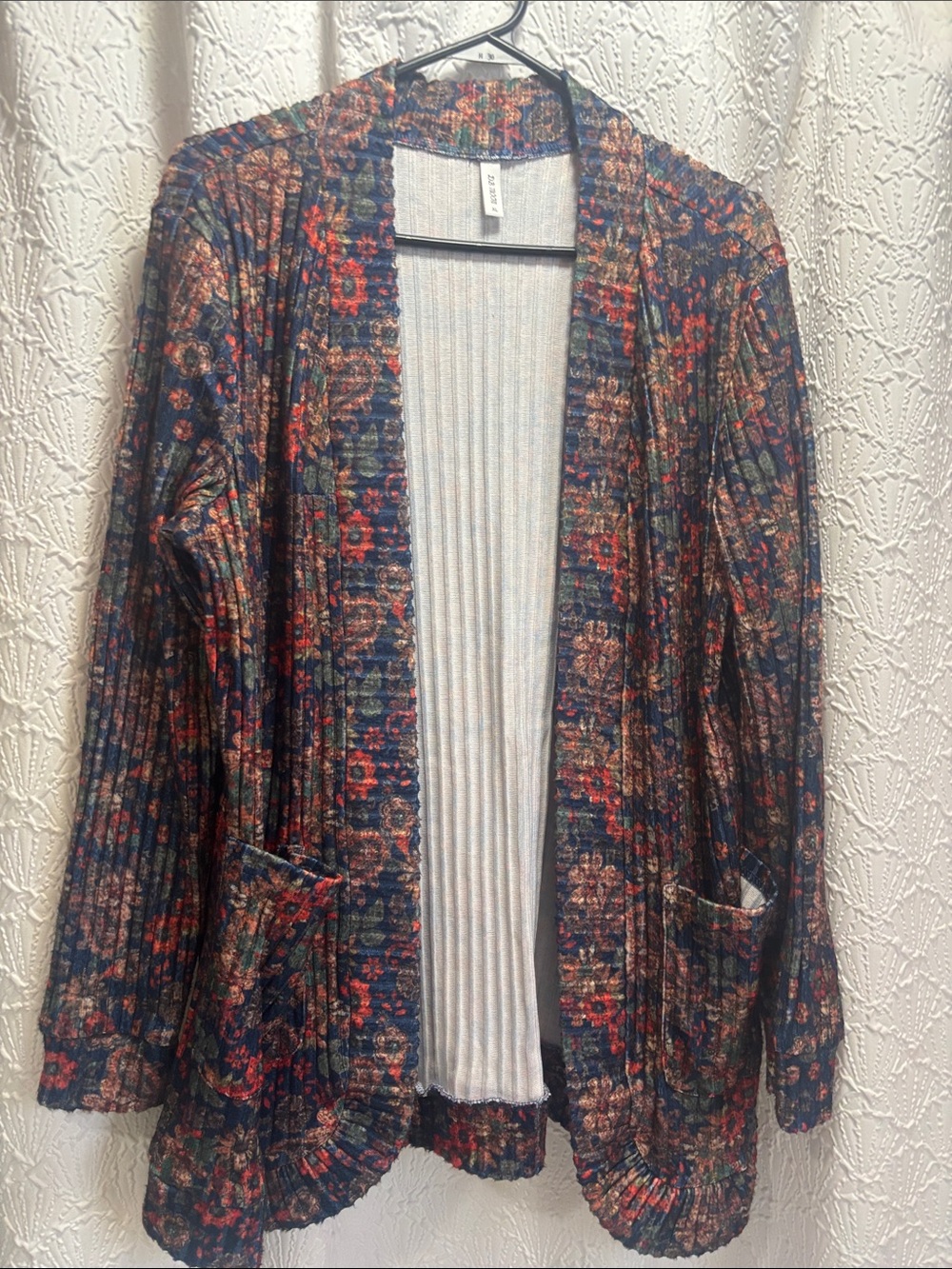 Women’s Floral Open-Front sweater/top- Navy/Multi
